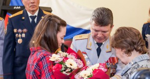 Вручение наград, ценных и памятных призов участникам памятных мероприятий, посвященных 20-й годовщине боевых действий в п. Комсомольское