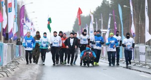 Ветераны «Тайфуна» — на юбилейном марафоне «Дорога жизни»