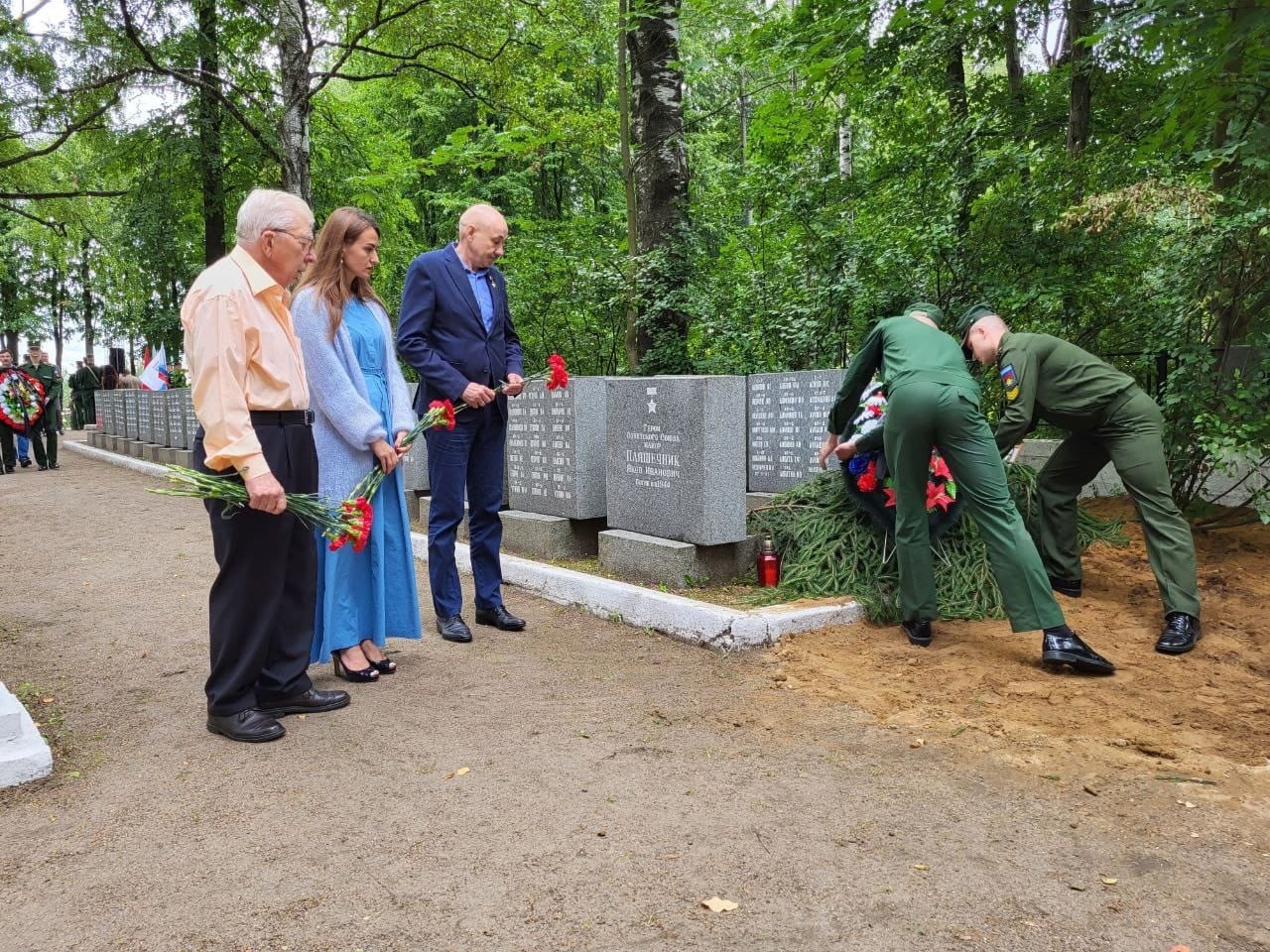 2022 Во Всеволожске перезахоронили останки летчиков-героев Великой  Отечественной войны - Союз ветеранов спецназа 